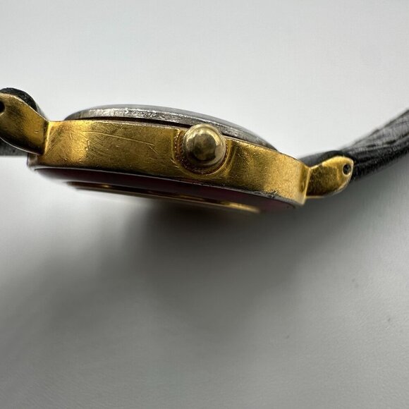 3/$30 Vintage Mickey Mouse Watch Women Gold Tone Roman Numeral Bezel - Picture 9 of 15